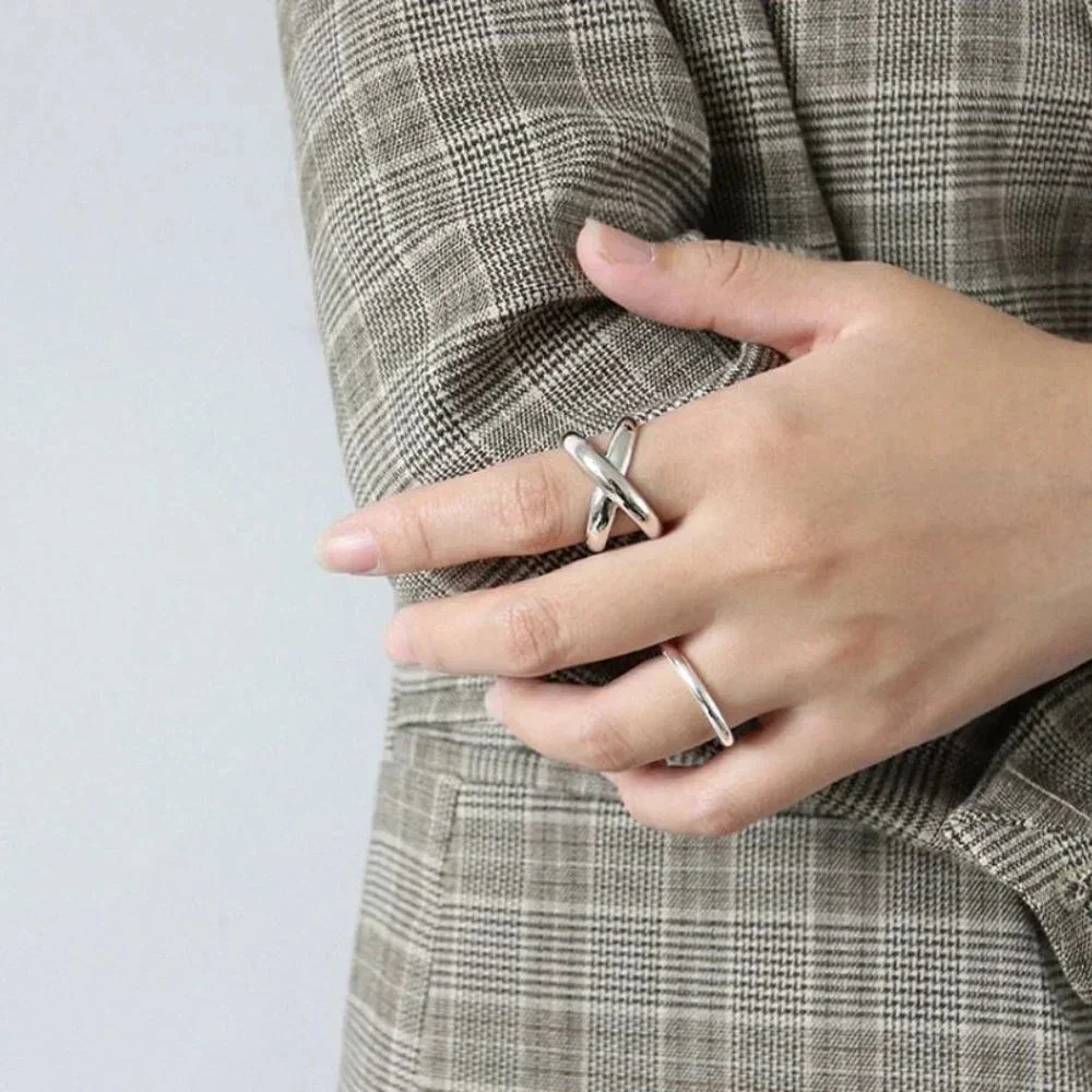 Minimalist 925 Sterling Silver Criss Cross Ring